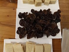 -鱼遇木桶斑鱼火锅(塔湾店)