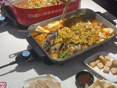 -三江源活鱼现烤(维多利摩尔城店)
