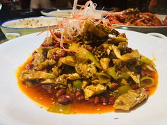 -阿杜土菜馆·江油肥肠(花园店)
