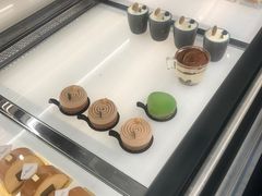 -诺嘉甜品(世贸店)