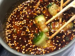 -红鼎豆捞·非遗鲍皇汤火锅(宝丰路店)