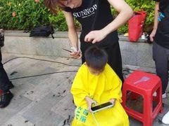 -首脑美容美发化妆美甲培训学校(龙岗校区)