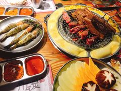 -青瓦炭韩潮烤肉(花园道店)