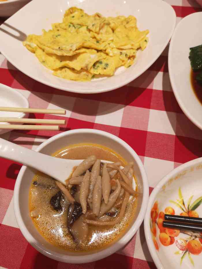 西贝莜面村(临平银泰店"很喜欢西贝家的菜品,他们家的味道超棒,特.