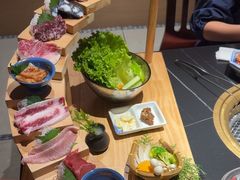 -山川小町·极番烧肉(新地假日广场店)