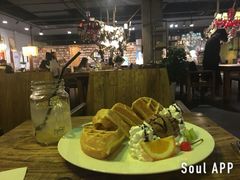 -魔方城市书房(中街益田店)