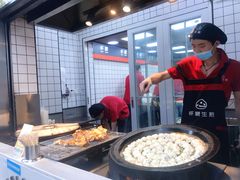 -八一路好吃街(雨田商务大厦店)