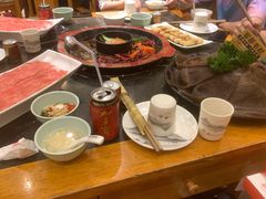 -巴国妹子毛肚火锅(蓝光悦城店)