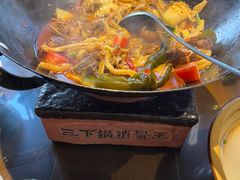 -富正毅三下锅·湘西韵味(天门山索道店)