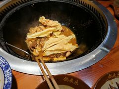 -锅来乐地锅鸡(安亭店)