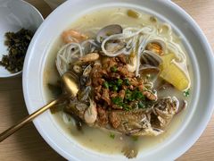 -面道赞宁海海鲜面(迎凤街店)