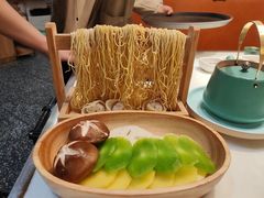 -洪氏嗨捞·猪肚鸡火锅(阳光天地店)