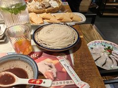 -尚尚仙·酸汤猪手·猪肚鸡火锅(华联万柳购物中心店)