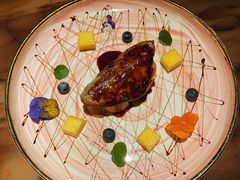 鹅肝配酒煮车厘子及混合坚果-柏蔻餐厅Le Banquet Bistro(天河北店)