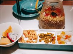 -荷塘秋月·本帮江浙菜(国权路店)