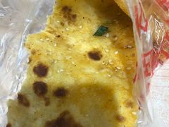 等于芝麻饼的酱香饼-西南政法大学-学生1食堂