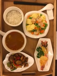 -大美母婴月子中心