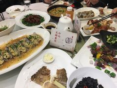 -骏莱海鲜鱼港(五角场店)