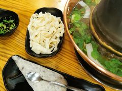 手擀面-钱家·乔老爷铜锅涮肉(曹路宝龙店)