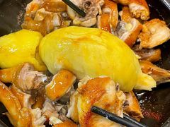 -东川炭炉鸡煲·榴莲瓦煲鸡(广州首店)