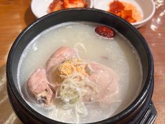 -长寿参鸡汤(朝韩风情街店)