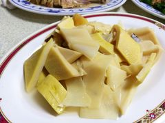 -金包里鸭肉ㄜˋ