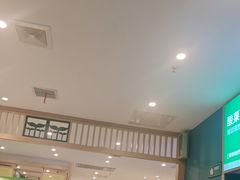 -绿草地·湘菜(7mall店)