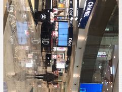 -八佰伴(人民中路店)