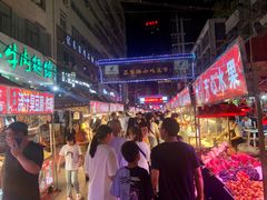 -正宁路小吃夜市
