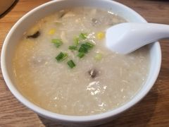 皮蛋瘦肉粥-魏家凉皮(来广营店)