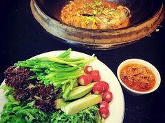 -鱼窝棚柴火铁锅炖(富山屯店)