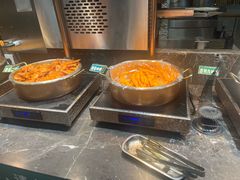 -金马门国际美食百汇(珞喻路店)
