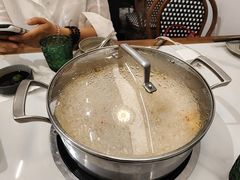 -喃喃椰·糟粕醋·椰子鸡火锅(七堡花园店)