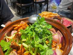 -胡须佬鸡煲四季火锅(海雅缤纷城店)