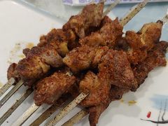 -马尔龙新疆饭店·清真(瑞景店)