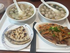 石头馃-汪一挑馄饨(老街店)