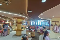 -奈尔宝·国风主题儿童乐园·亲子餐厅(豫园商城店)