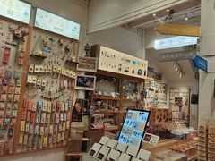 -猫的天空之城概念书店(杭州南宋御街店)