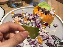 木瓜蟹子牛油果沙拉-原石牛扒·约会餐厅(龙城万科里店)