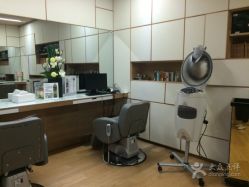 -CARR SALON