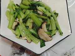 -宝荣鱼馆·临湖之宴(千岛湖店)