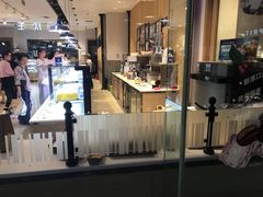 -巴黎贝甜(大宁国际商业广场店)