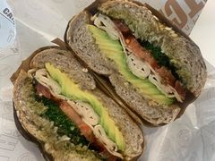 -Catch Bagel(芳草地店)