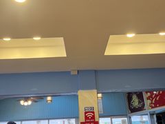 -两兄弟Song Pee Nong(2号店)
