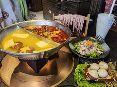 -湊湊火锅·茶憩(新中关购物中心店)