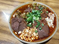 -谢老五跷脚牛肉·非遗传承店