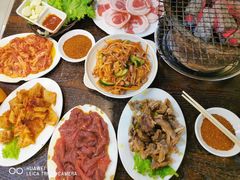 -韩风烤牛肉冷面店