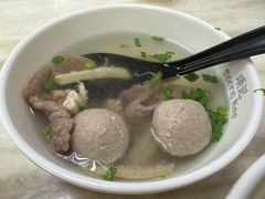 牛杂牛肉丸汤-颂记牛肉粉