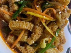 菠菜面筋-巴依老爷新疆美食(远洋未来汇购物中心店)