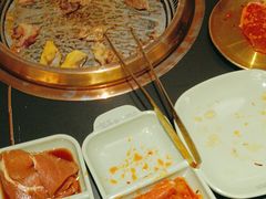 -梨花甄选自助烤肉(小寨原力场店)